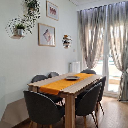 Cozy Apartment In The City Center Tesalonika Bagian luar foto