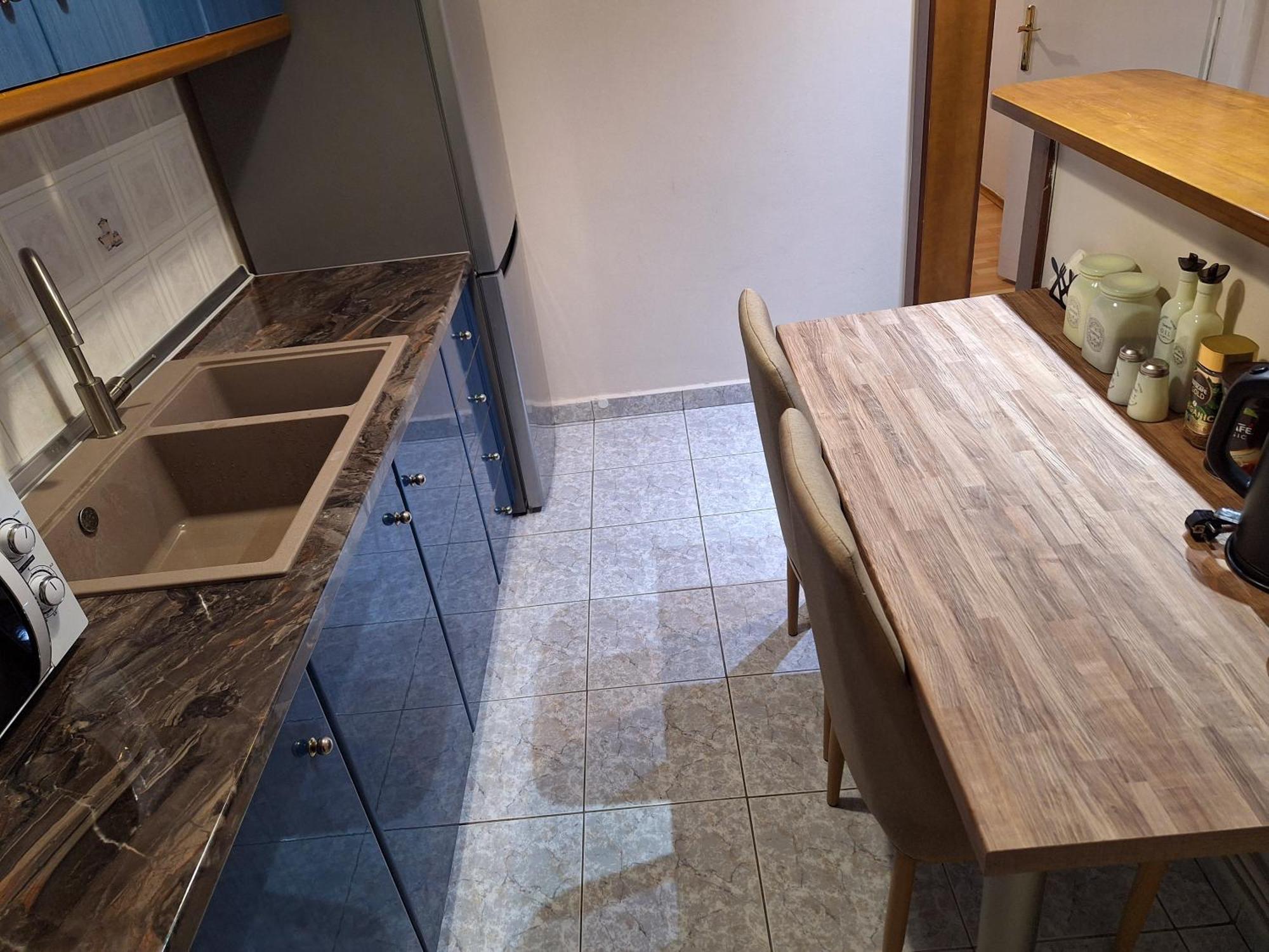 Cozy Apartment In The City Center Tesalonika Bagian luar foto