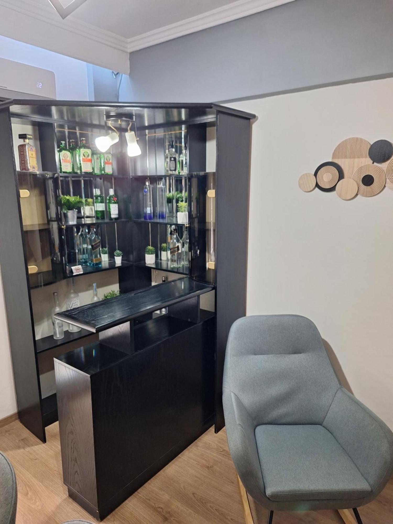 Cozy Apartment In The City Center Tesalonika Bagian luar foto